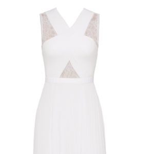 BCBG MAXAZRIA White Caia Gown